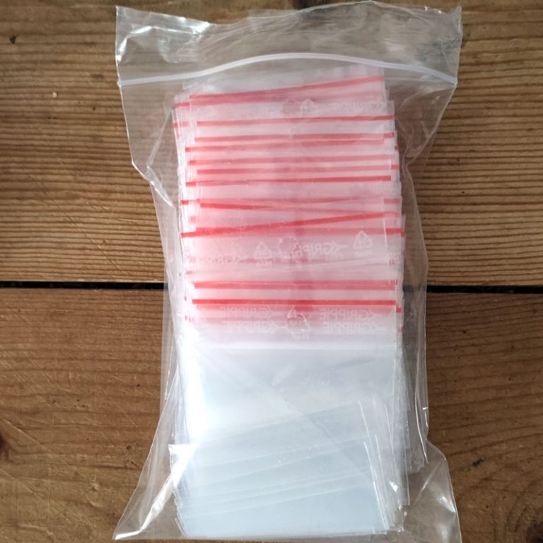 Frøposer, plastik 4 x 6 cm. 100 STK. med lås.